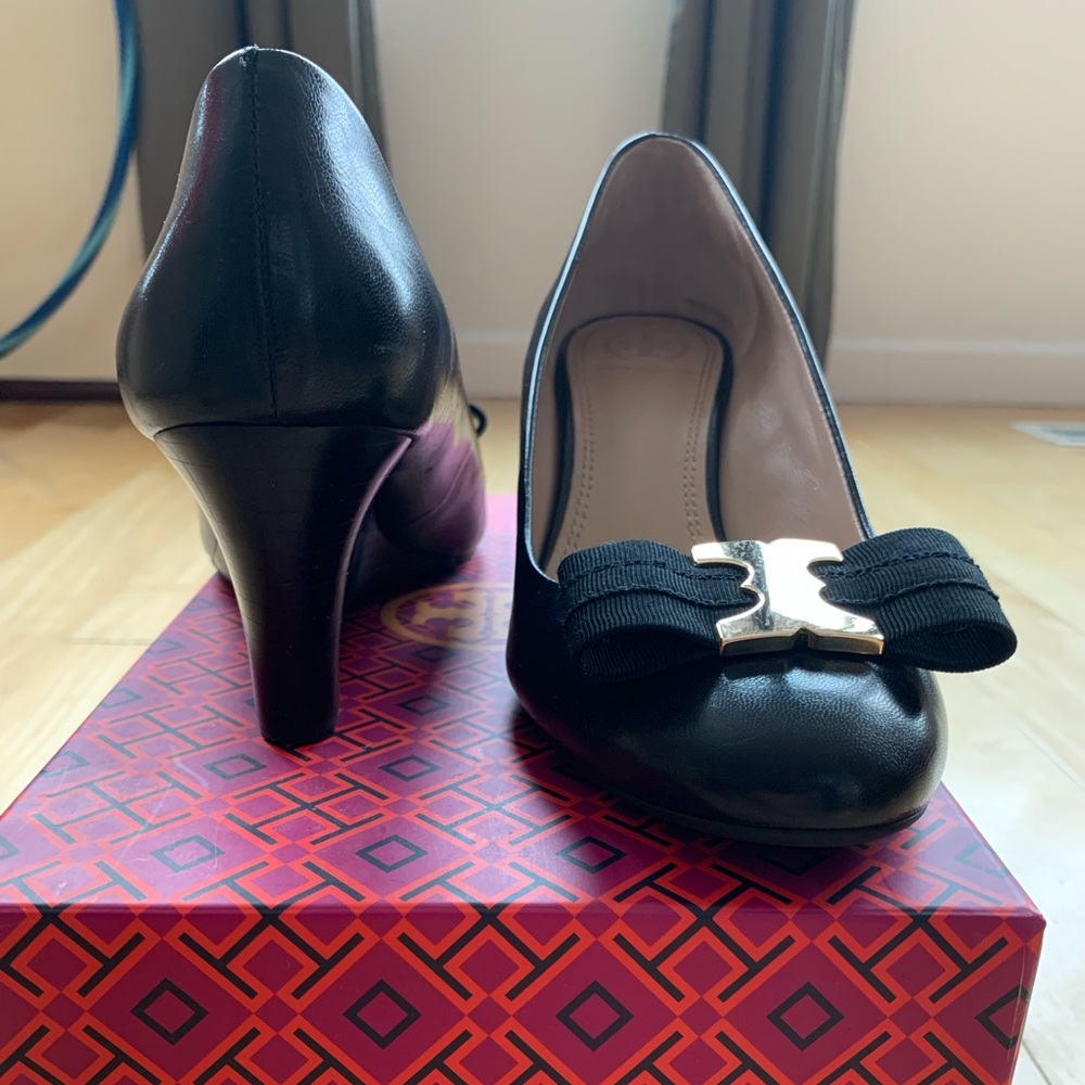 Tory Burch - Gemini Link Bow 65MM Wedge